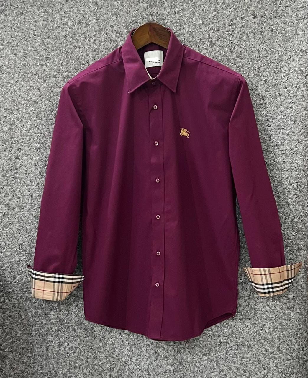 Burberry maroon solid